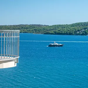 Apartment More, Trogir